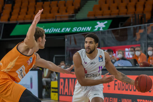 巴斯蒂亚 巴斯蒂亚