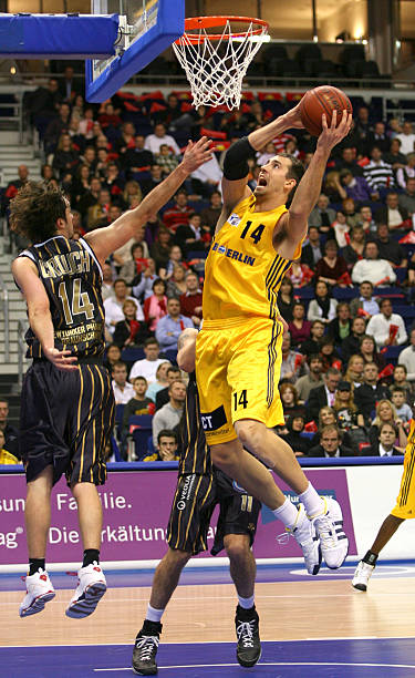 中国足球对 中国足球对