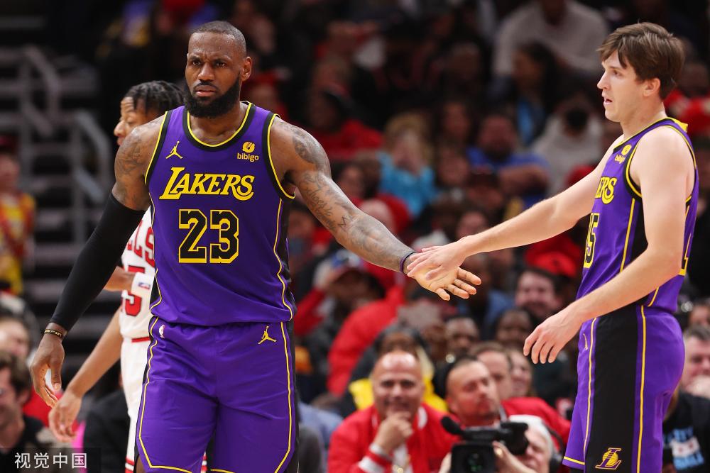 的自信心 的自信心