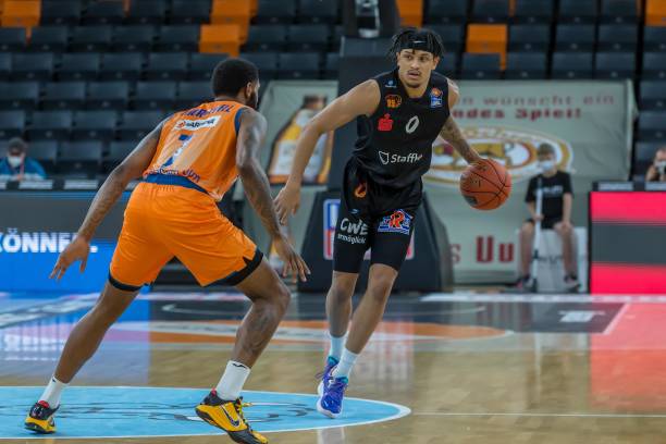 表现征服了 表现征服了